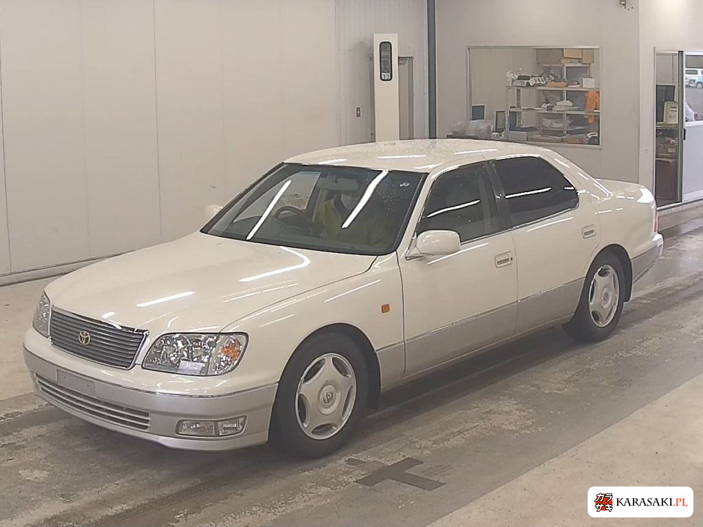 Toyota Celsior 1997 z aukcji japońskiej
