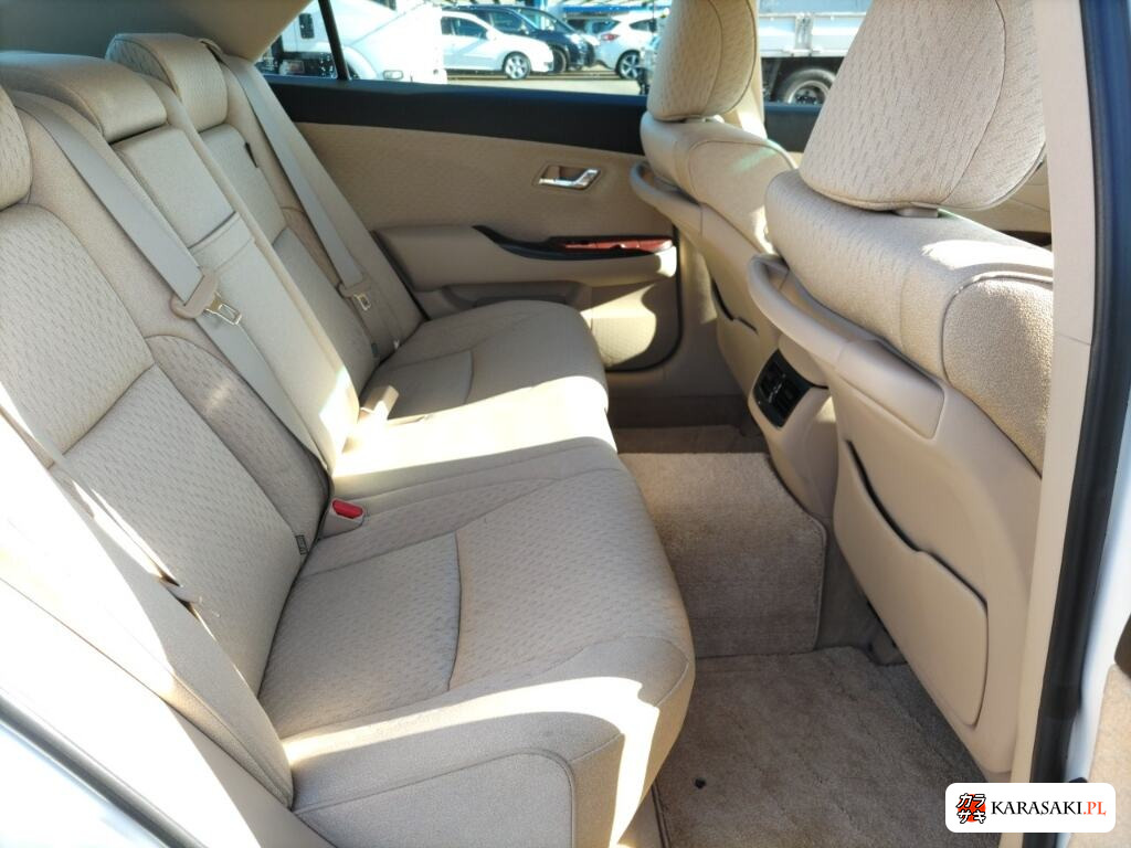 Toyota Crown 2009 z aukcji japońskiej