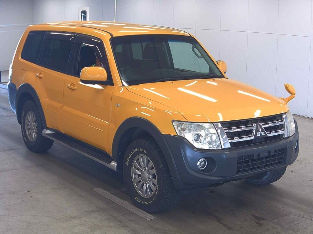 Mitsubishi Pajero 2014 z aukcji japońskiej