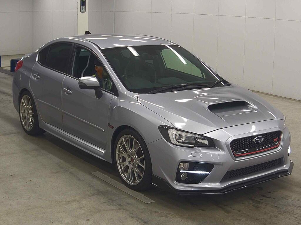 Subaru WRX S4 2017 z aukcji japońskiej