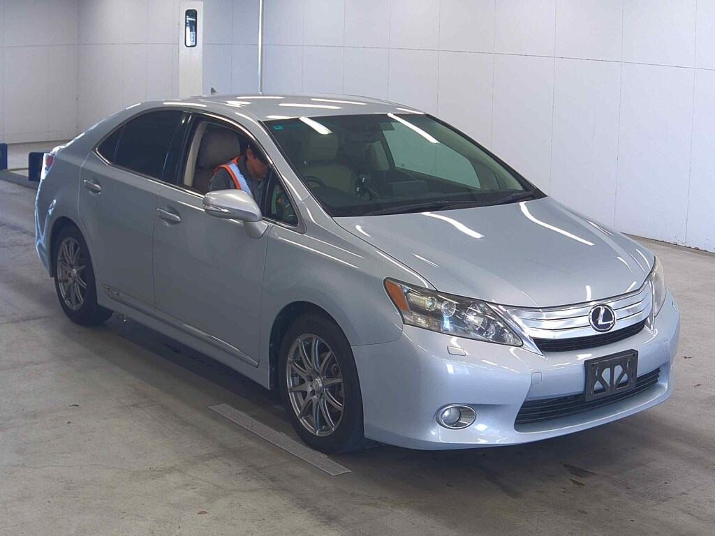 Lexus HS 2010 z aukcji japońskiej