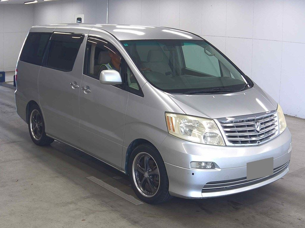 Toyota Alphard V 2004 z aukcji japońskiej