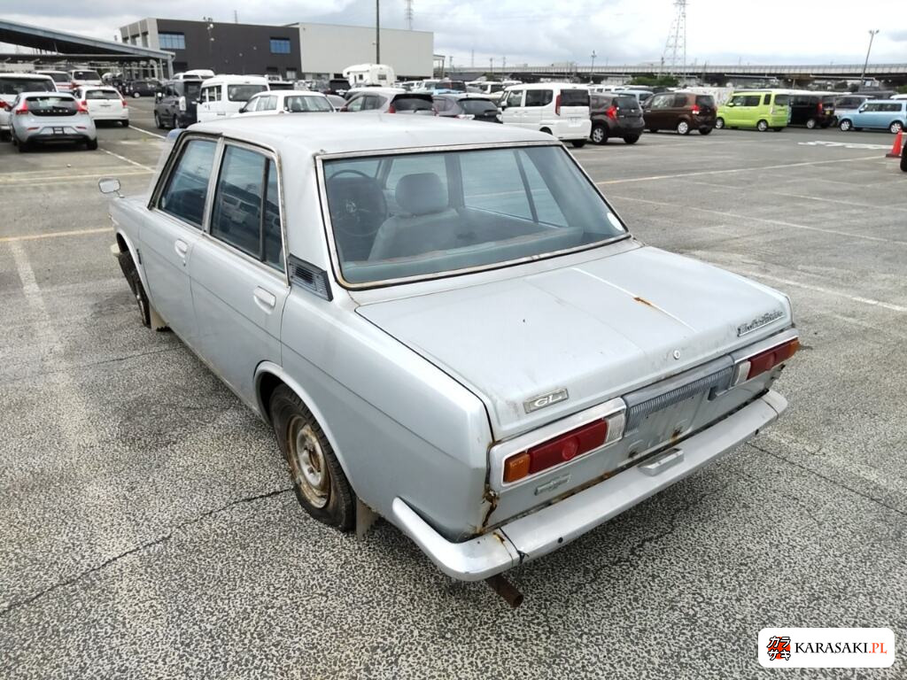 1972 Nissan Datsun Bluebird 4D 2