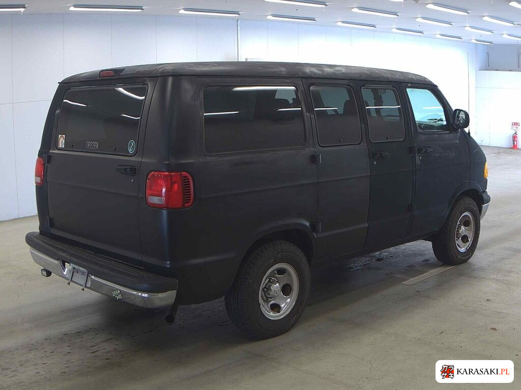 2003 Dodge 4