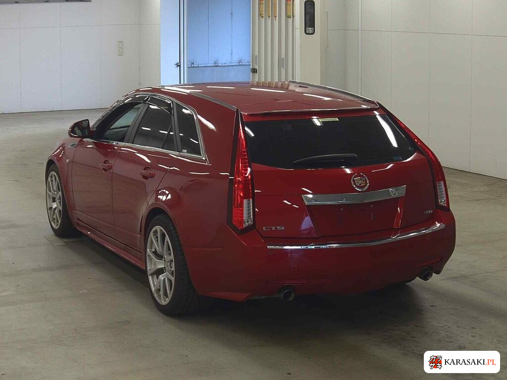 2010 Cadillac CTS Sport Wagon 3.6 Premium 2