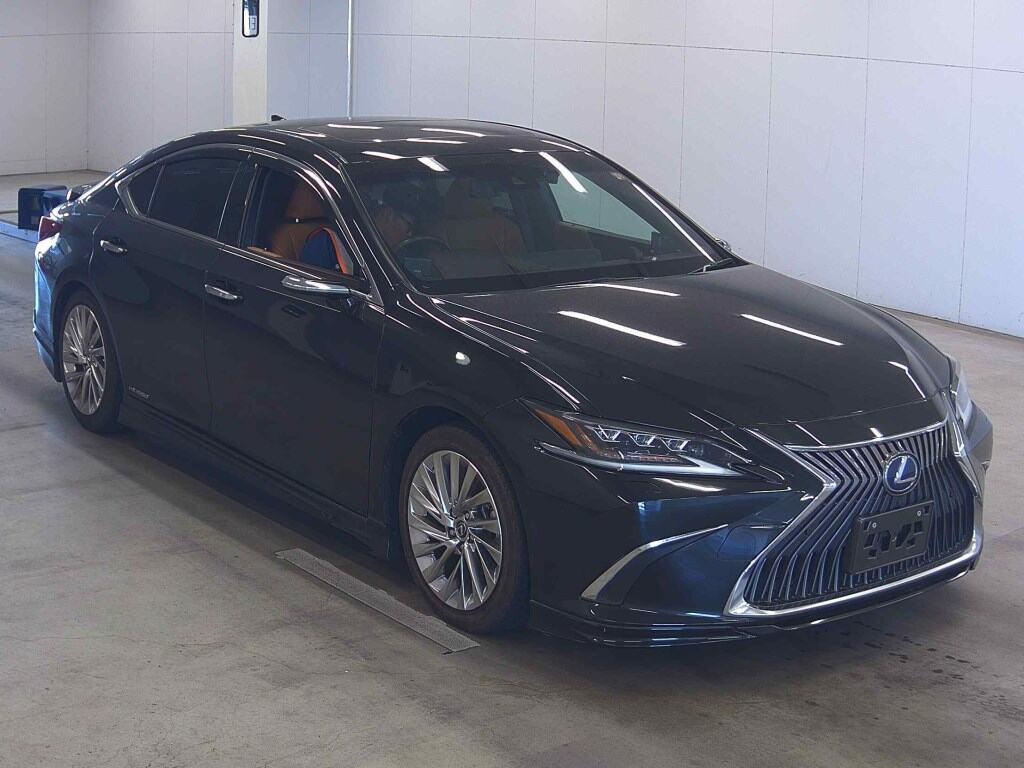 Lexus Es 2019 z aukcji japońskiej
