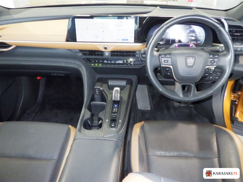 2023 Toyota Crown Crossover 4WD RS Advanced 5