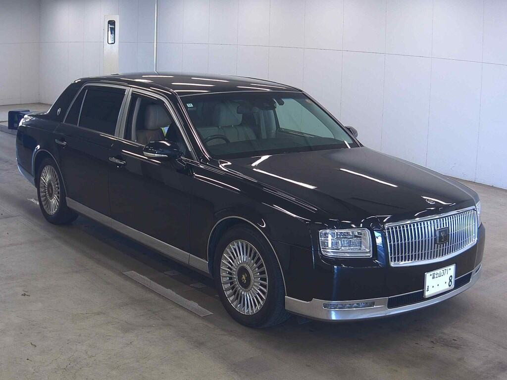 Toyota Century 2018 z aukcji japońskiej