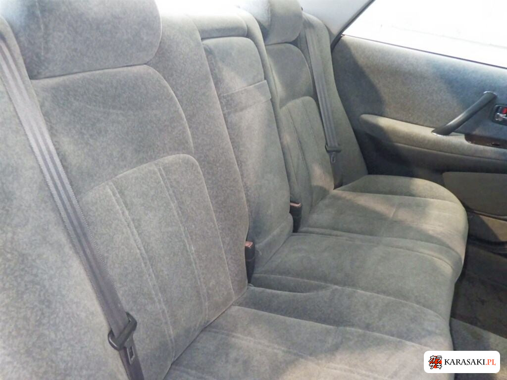 Toyota Crown 1997 z aukcji japońskiej