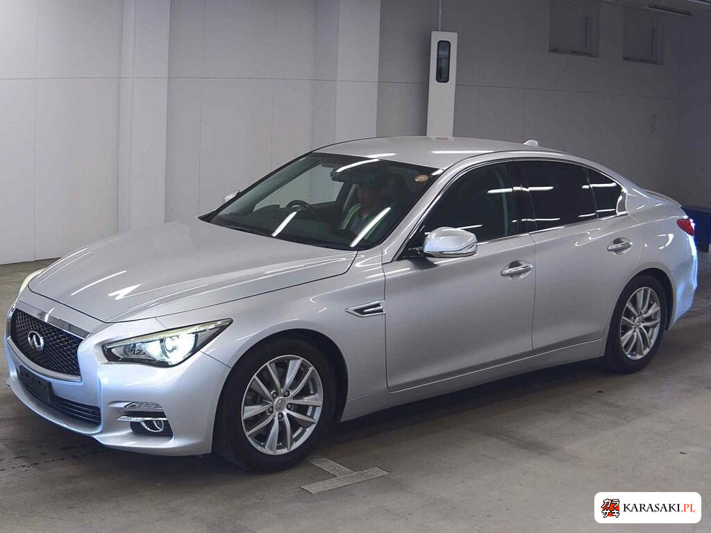 Nissan Skyline 2014 z aukcji japońskiej