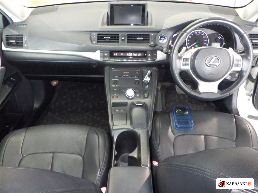 Lexus CT 2013 z aukcji japońskiej