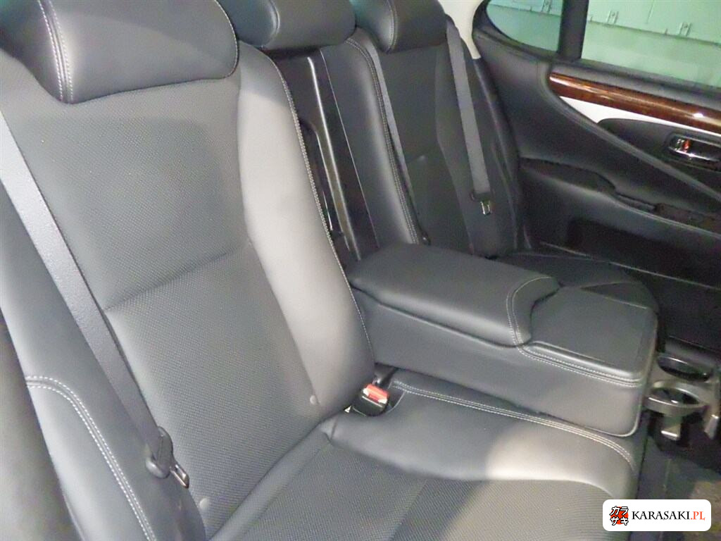 Lexus LS 2012 z aukcji japońskiej
