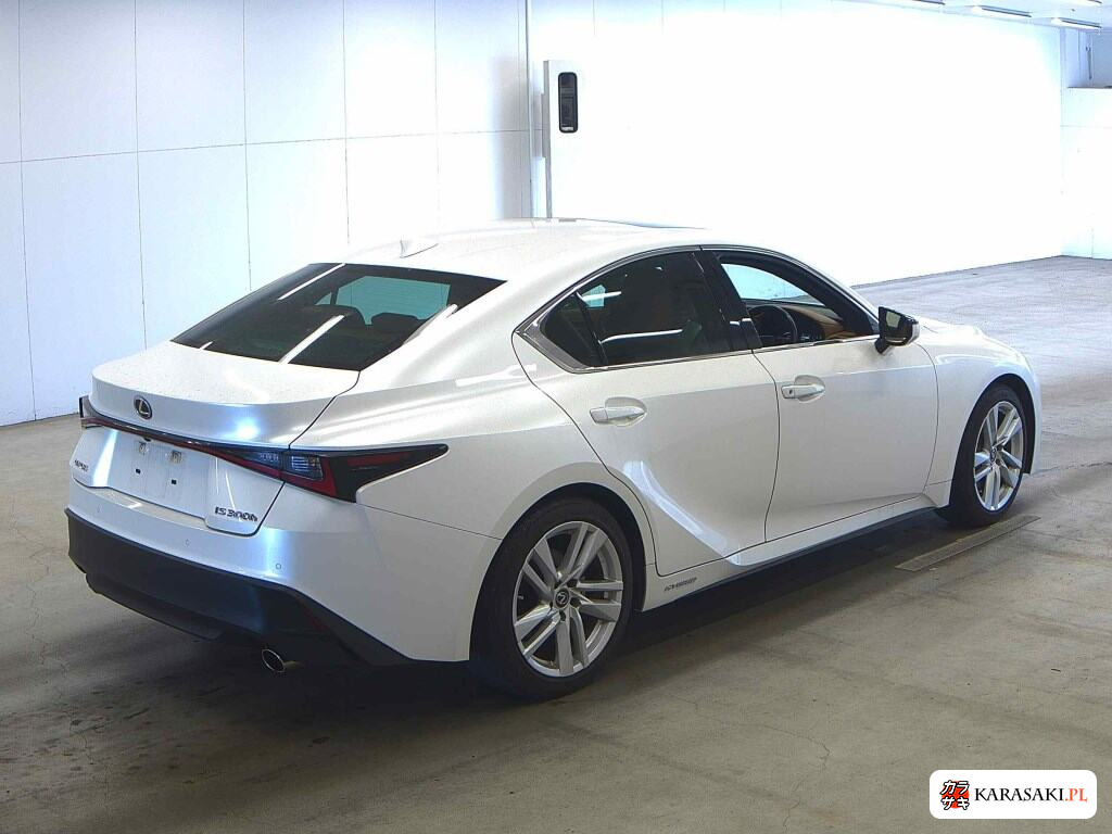 Lexus Is 2021 z aukcji japońskiej