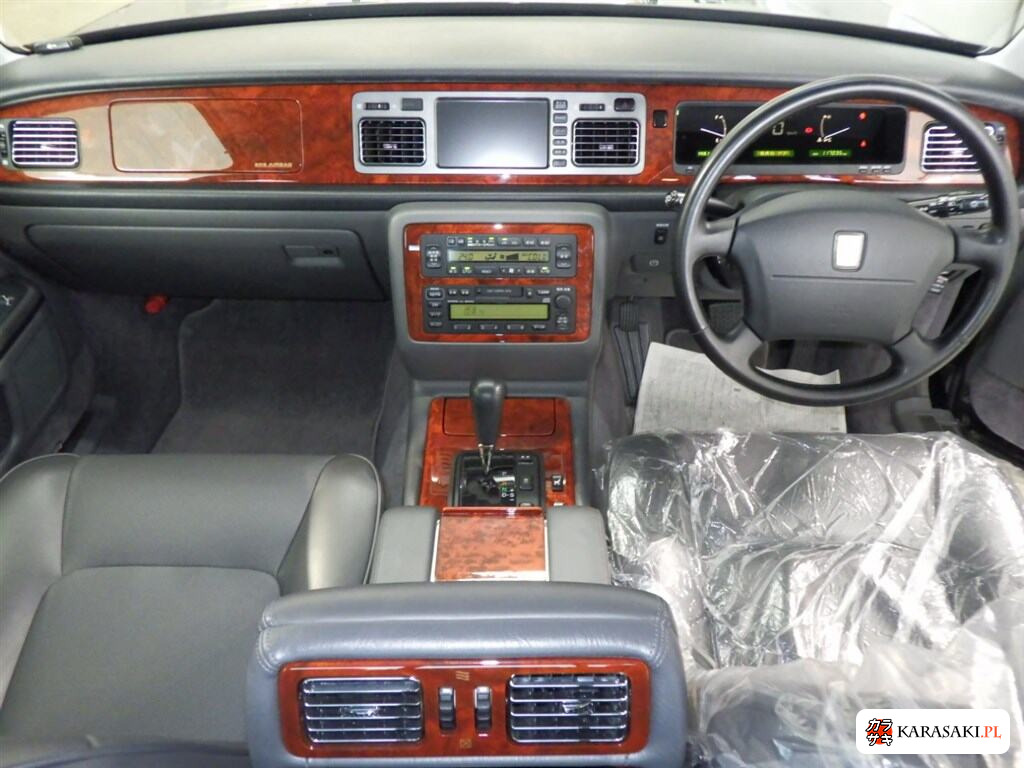Toyota Century 2014 z aukcji japońskiej