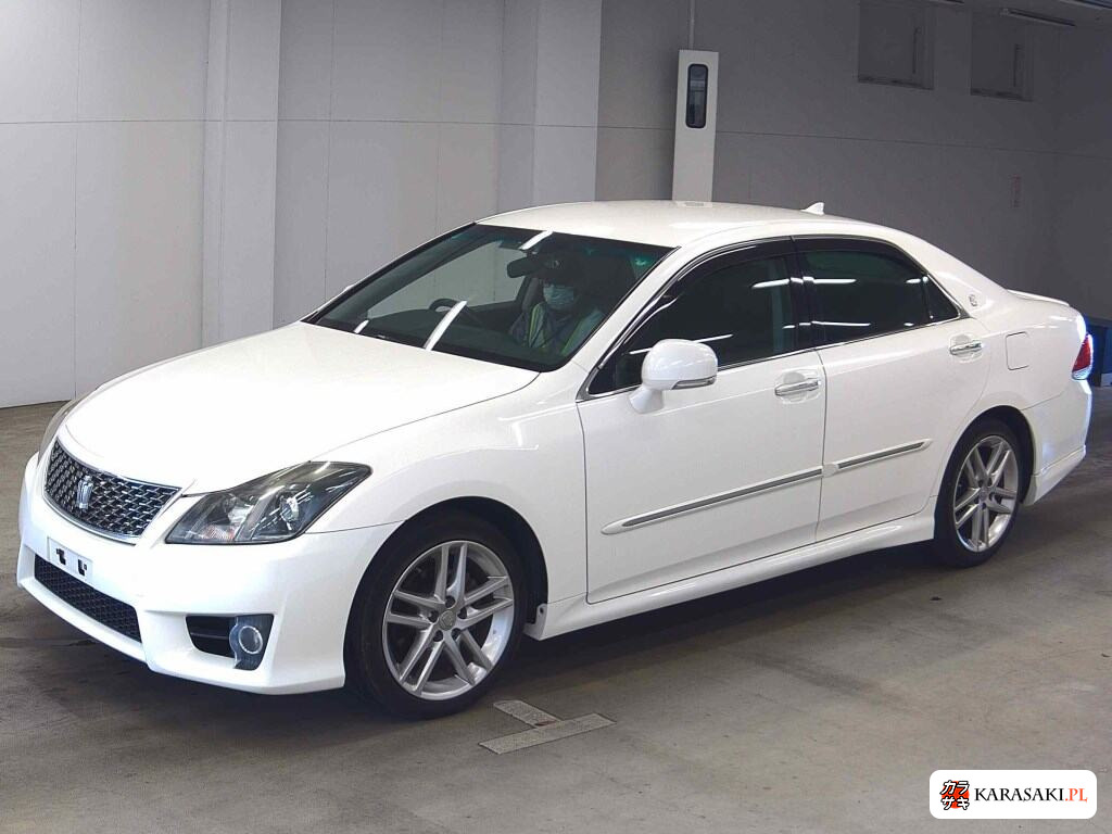 Toyota Crown 2011 z aukcji japońskiej