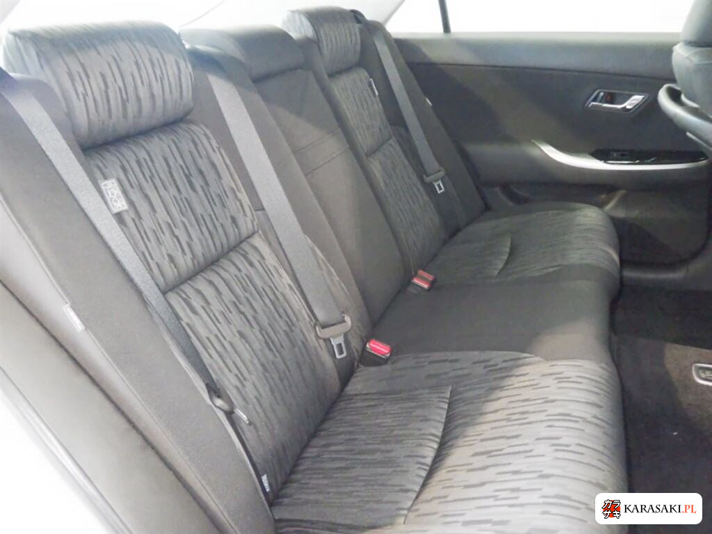 Toyota Crown 2011 z aukcji japońskiej