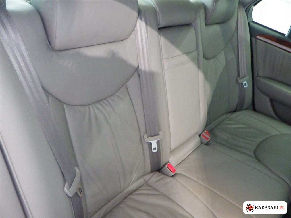 Toyota Celsior 2004 z aukcji japońskiej