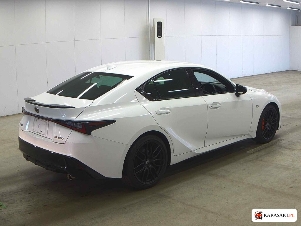Lexus Is 2023 z aukcji japońskiej