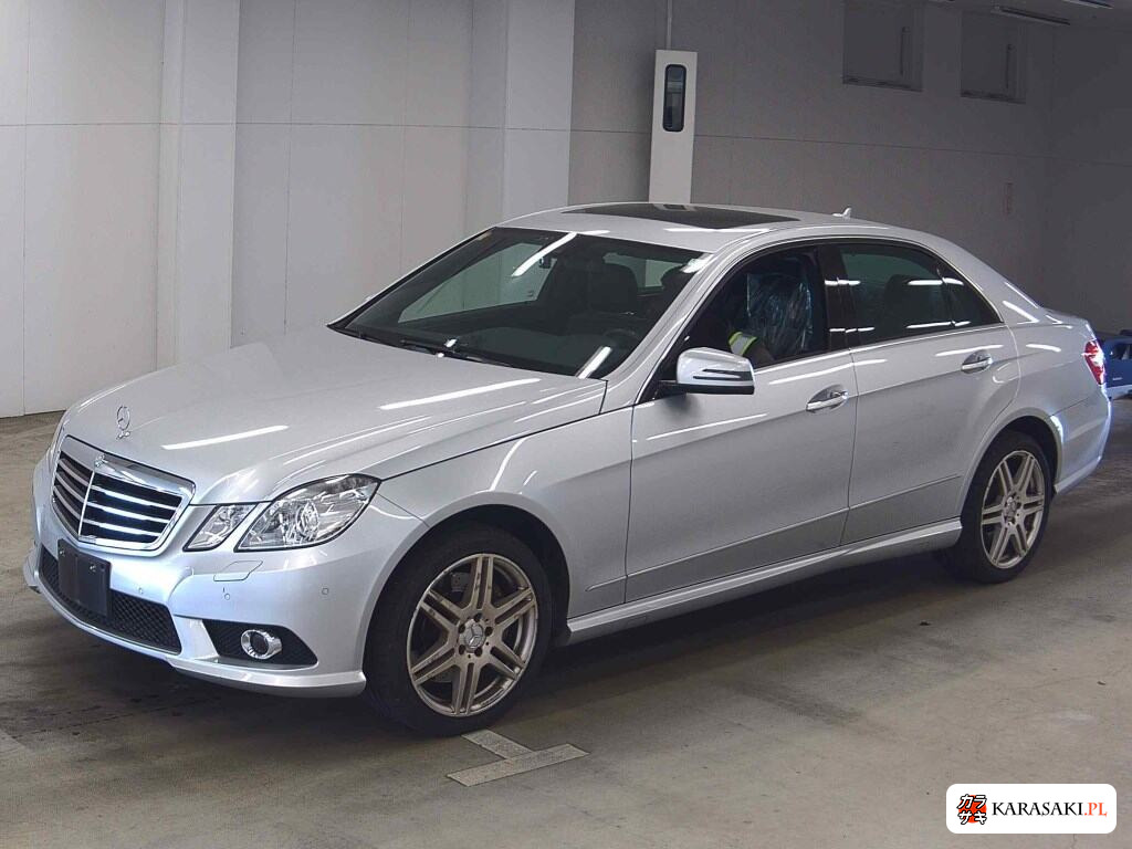Mercedes-Benz E-Class 2010 z aukcji japońskiej