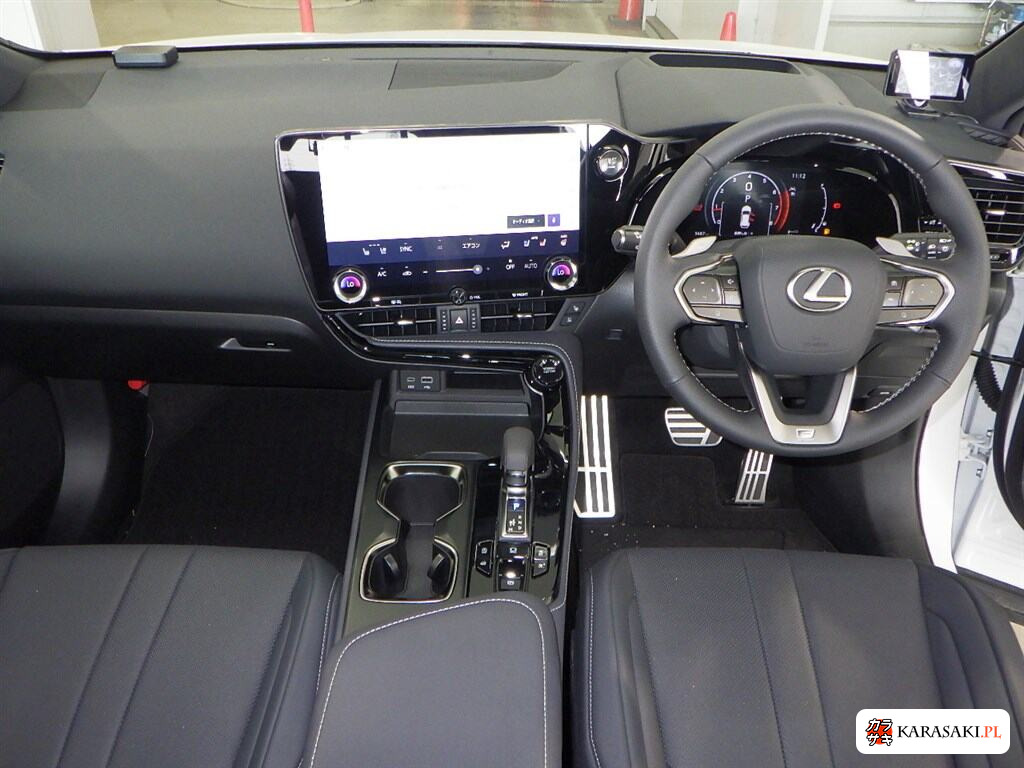 Lexus NX 2025 z aukcji japońskiej