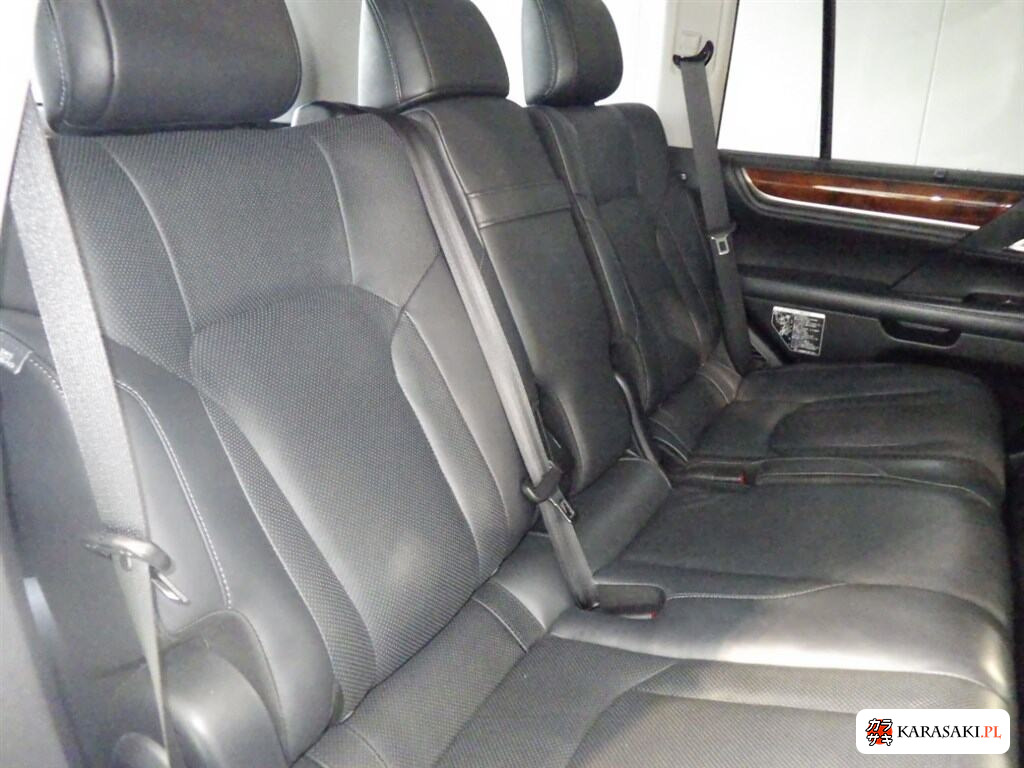 Lexus LX 2017 z aukcji japońskiej