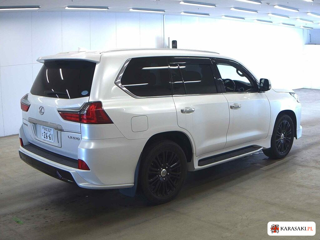 Lexus LX 2017 z aukcji japońskiej