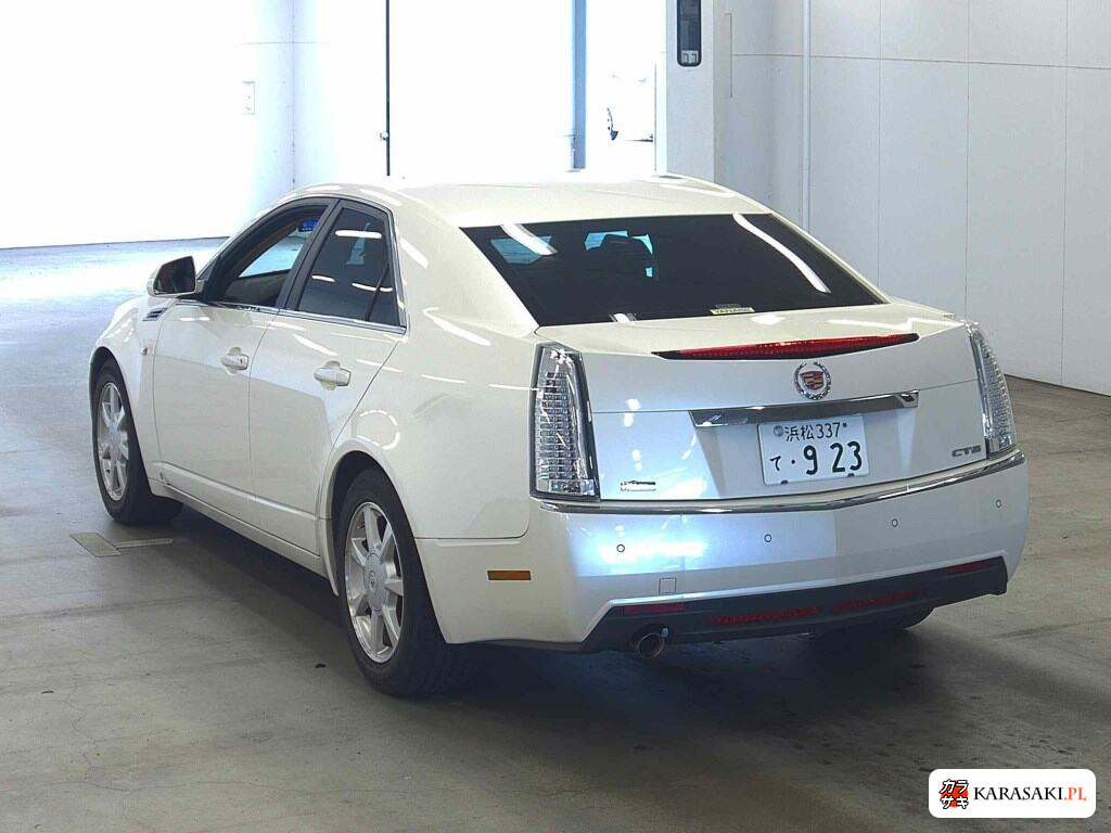 Cadillac CTS 2008 z aukcji japońskiej