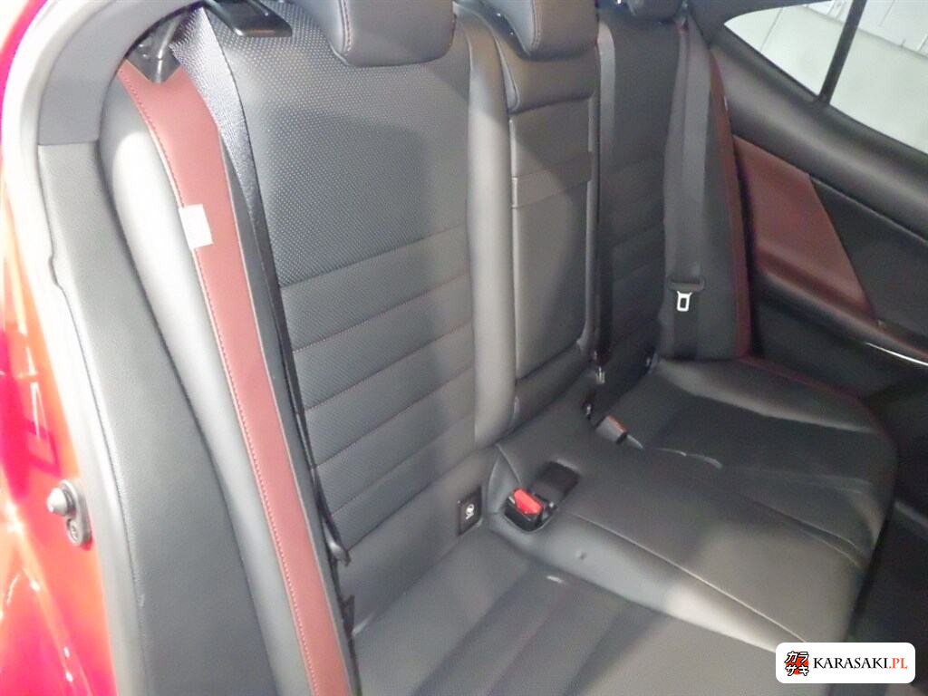 Lexus Is 2017 z aukcji japońskiej