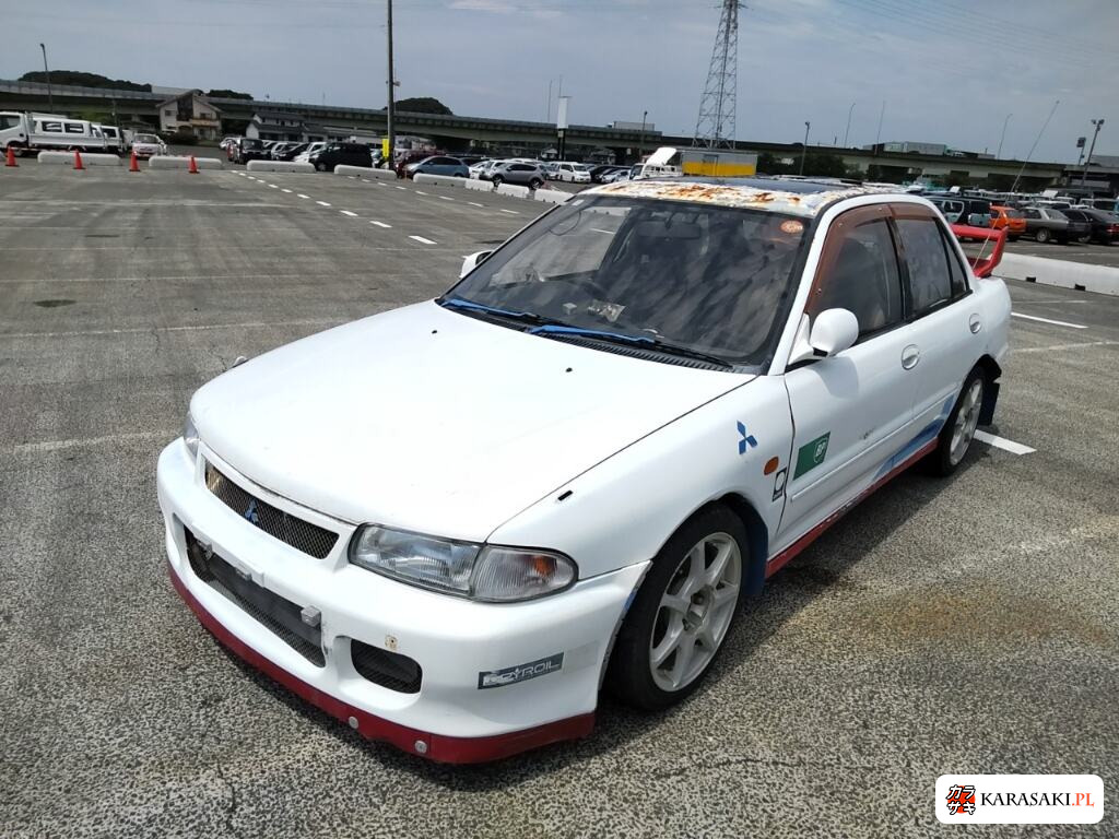 Mitsubishi Lancer 1992 z aukcji japońskiej