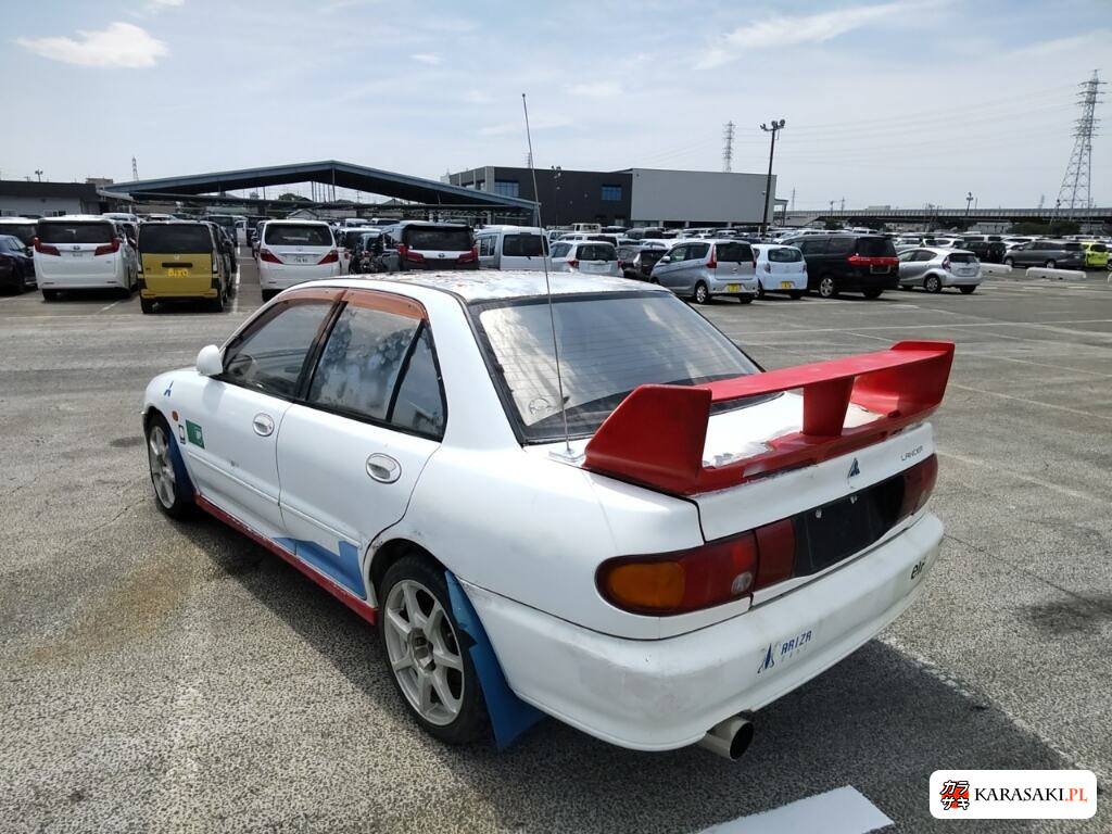 Mitsubishi Lancer 1992 z aukcji japońskiej