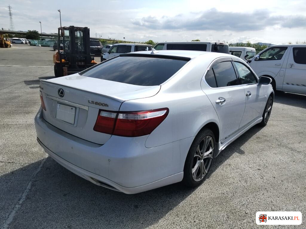Lexus LS 2008 z aukcji japońskiej