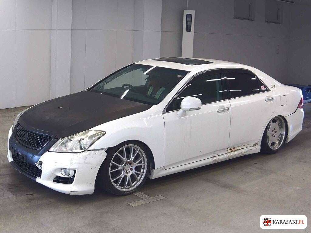 Toyota Crown 2008 z aukcji japońskiej