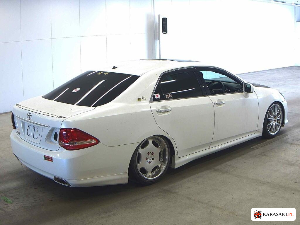 Toyota Crown 2008 z aukcji japońskiej