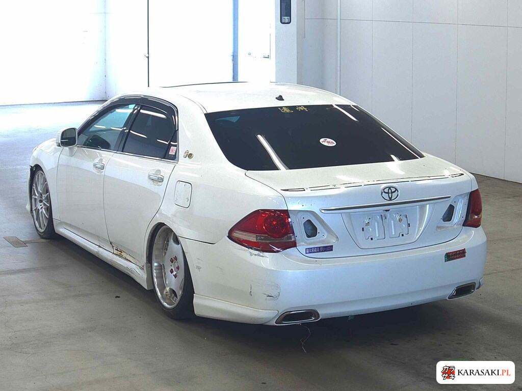 Toyota Crown 2008 z aukcji japońskiej