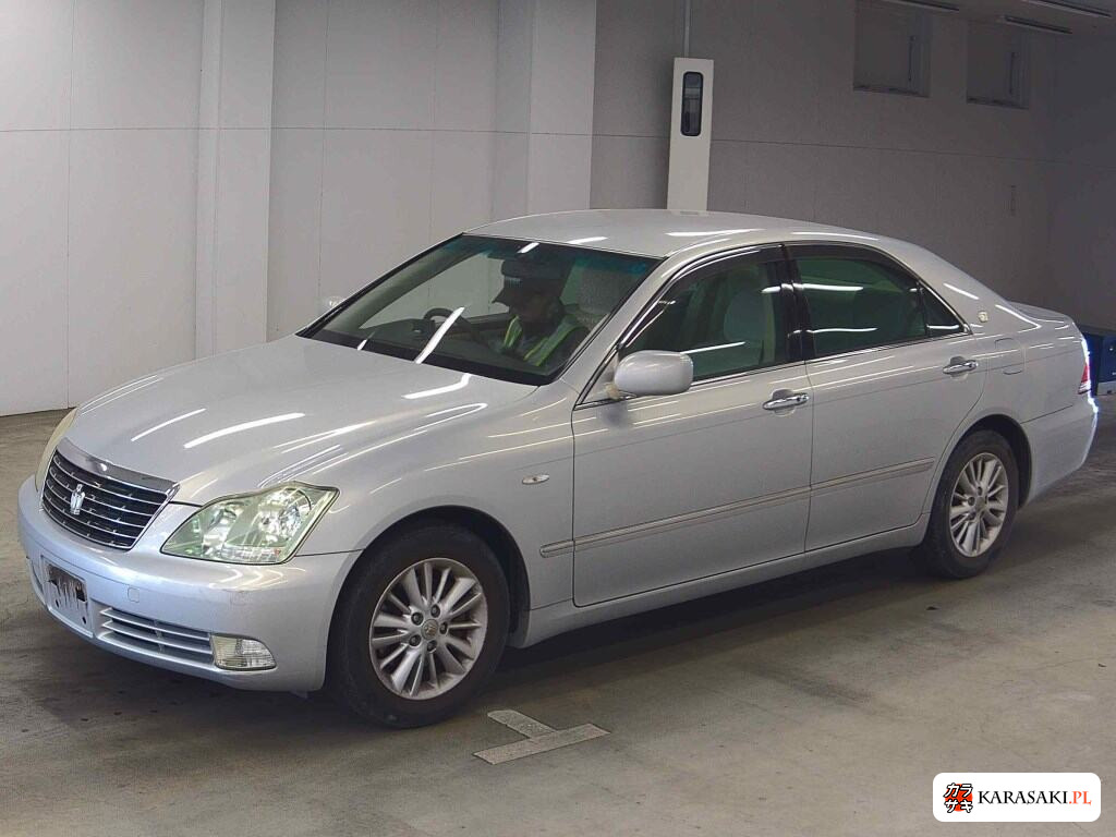 Toyota Crown 2004 z aukcji japońskiej
