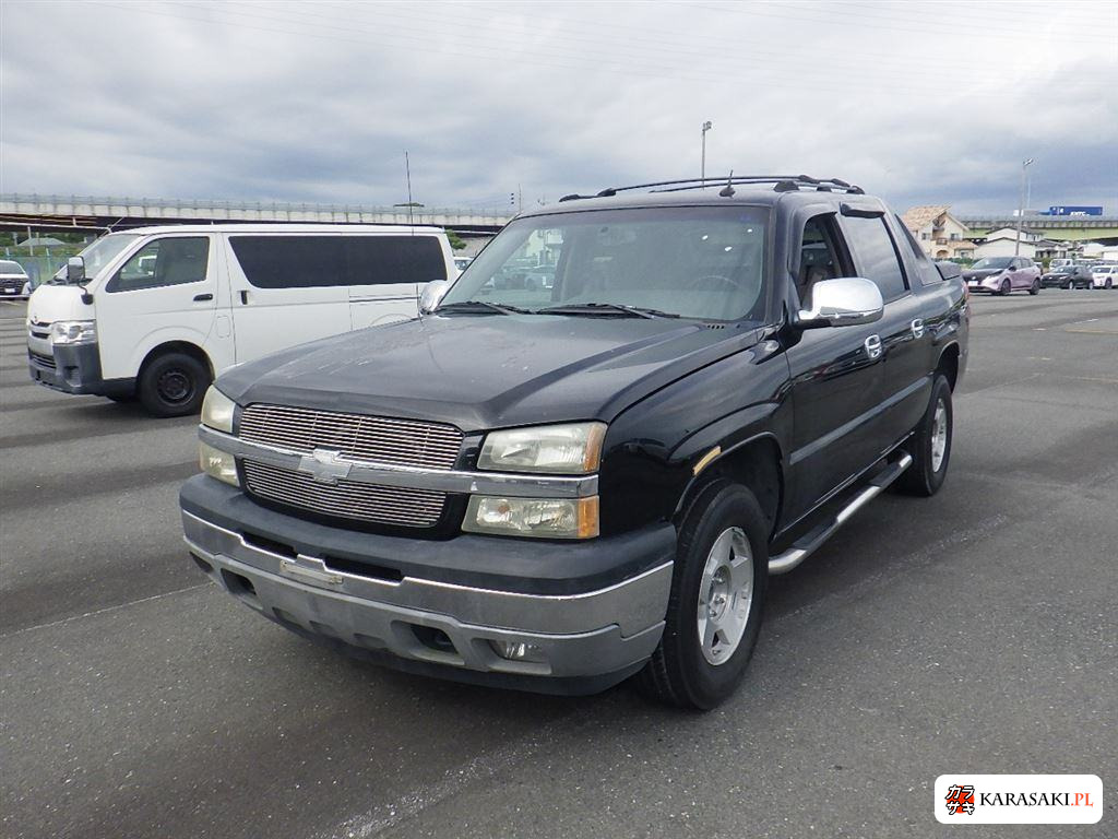 2009 Chevrolet Avalanche 4D 3