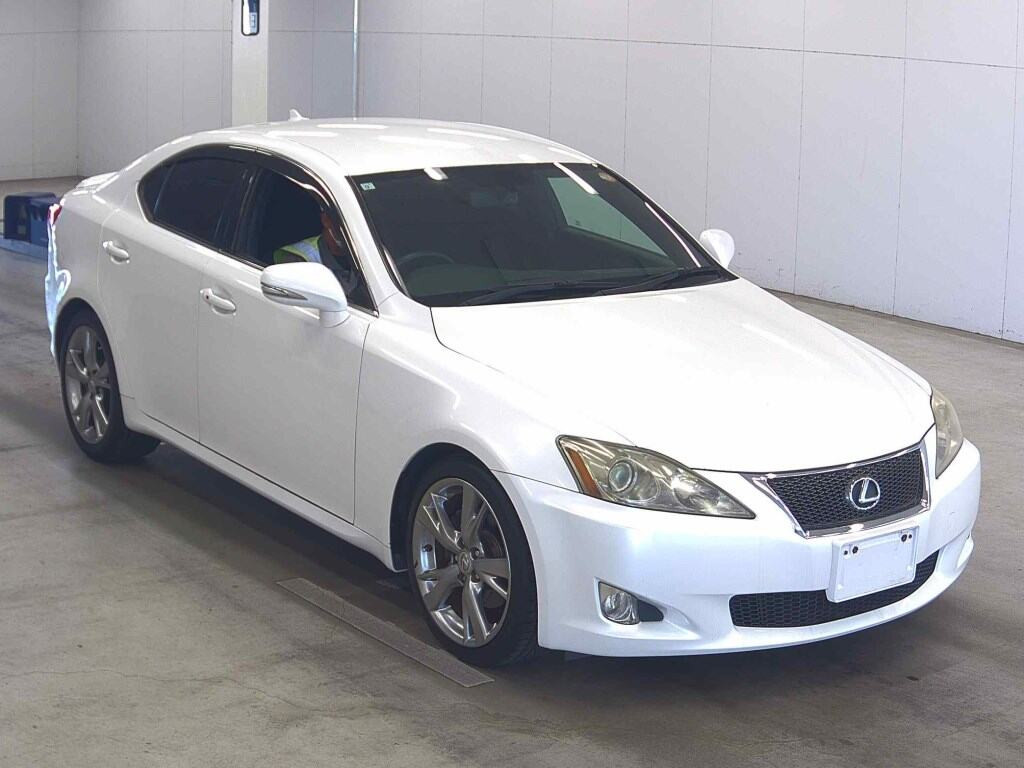 Lexus Is 2009 z aukcji japońskiej