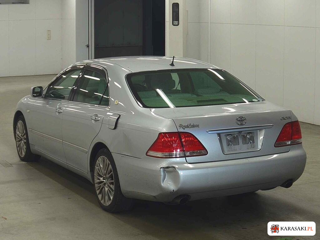 Toyota Crown 2005 z aukcji japońskiej