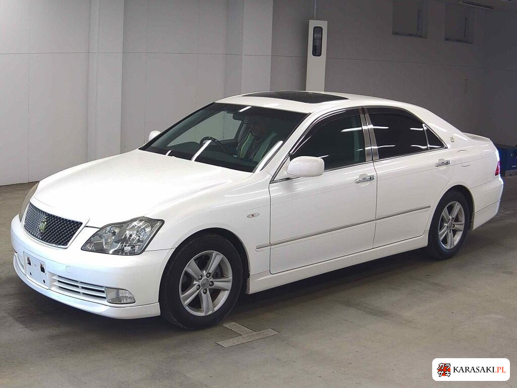 Toyota Crown 2004 z aukcji japońskiej