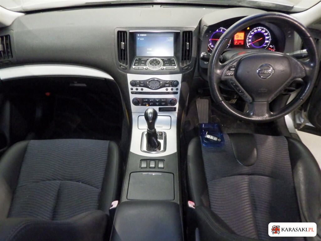 Nissan Skyline 2009 z aukcji japońskiej