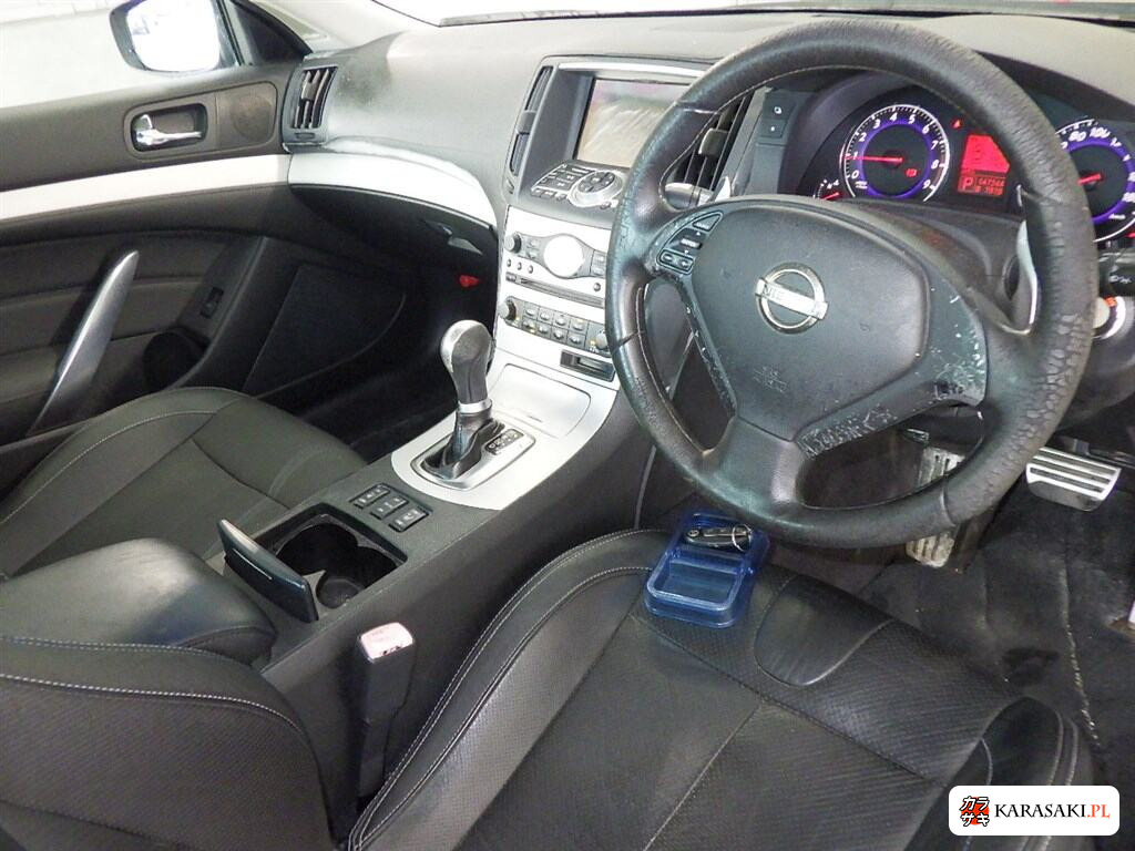 Nissan Skyline 2007 z aukcji japońskiej