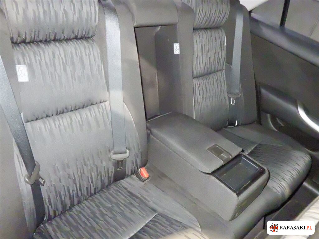 Toyota Crown 2010 z aukcji japońskiej