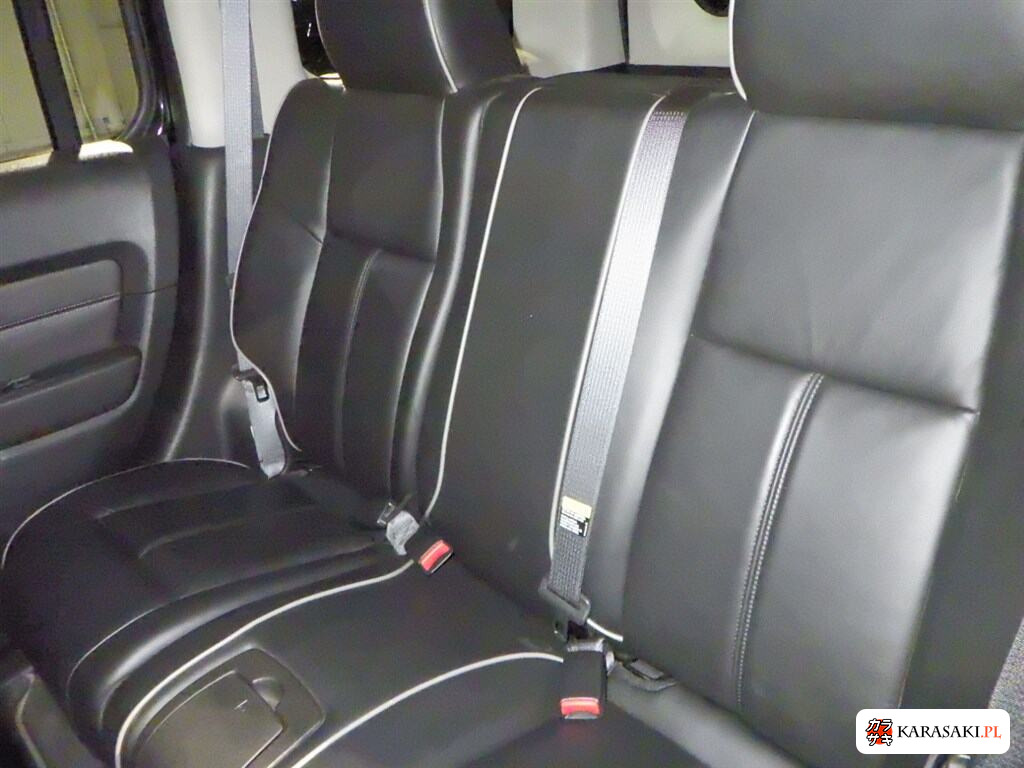 Hummer 2006 z aukcji japońskiej