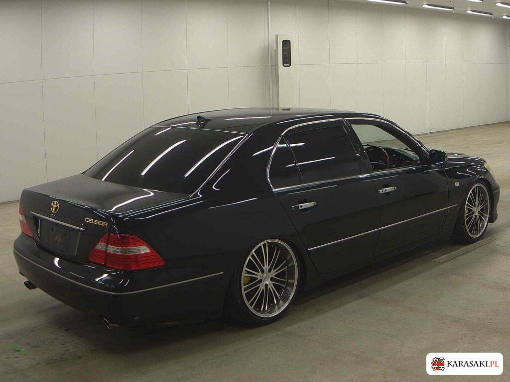 Toyota Celsior 2005 z aukcji japońskiej