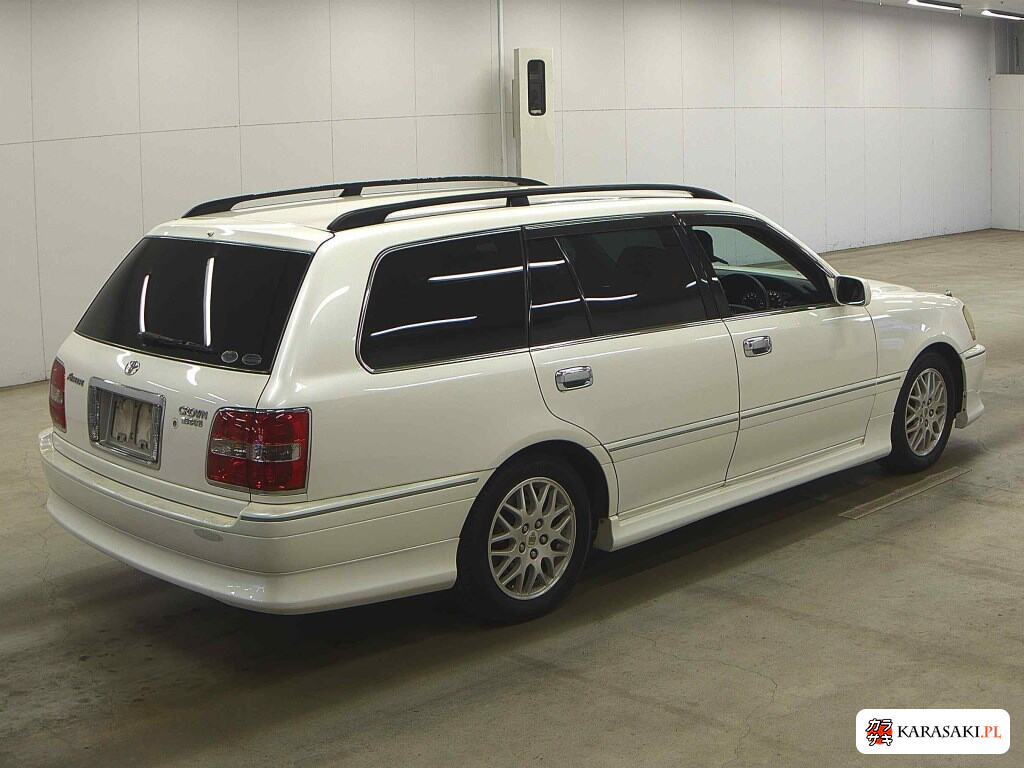 Toyota Crown Estate 2004 z aukcji japońskiej