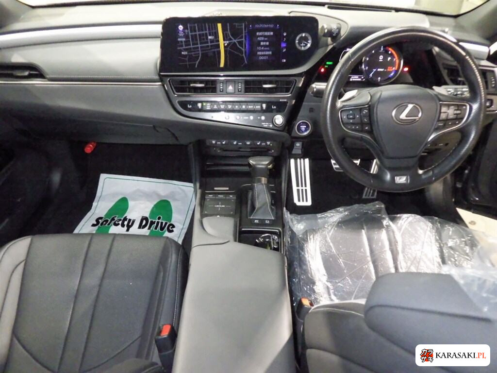 Lexus Es 2021 z aukcji japońskiej