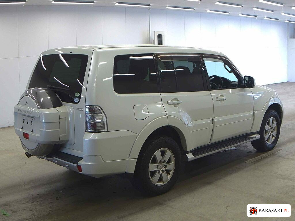 Mitsubishi Pajero 2007 z aukcji japońskiej