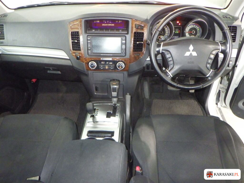 Mitsubishi Pajero 2007 z aukcji japońskiej