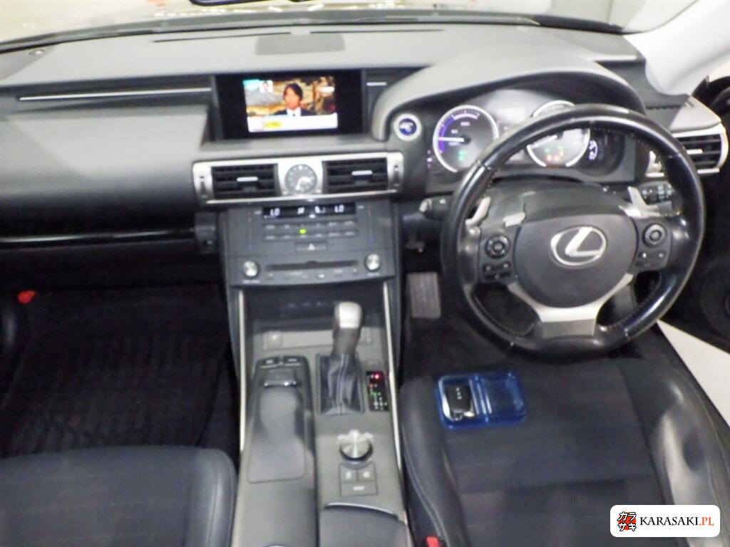 Lexus Is 2015 z aukcji japońskiej