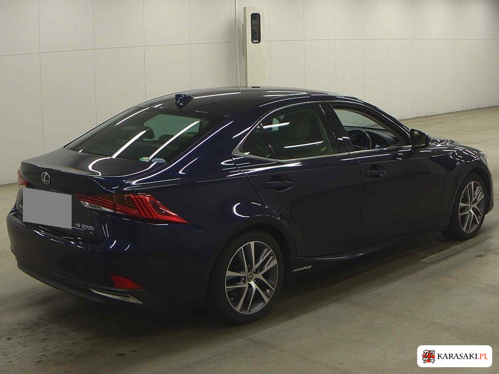 Lexus Is 2018 z aukcji japońskiej